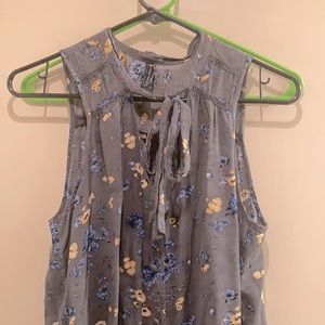 Free people grey floral print hi-lo tunic. Size S